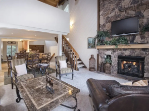 Ridgepoint Townhome 185
