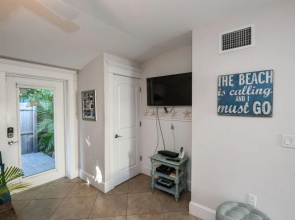 Coconut Cottage #3