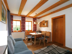 Apartment in Fugen Near ski Resort