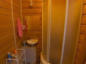 Friday Wood Hostel