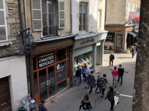 12 Carnot - Beaune