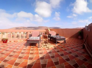 Tayafut Apartments & Terrace