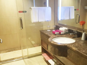 Crowne Plaza Madinah by IHG