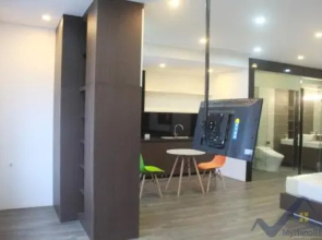 Tropical Lanterns - No.23, 445/46 Lac Long Quan, Tay Ho