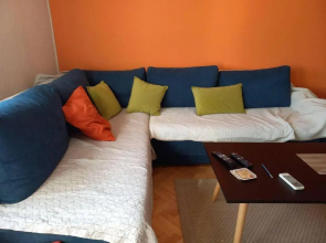 Stunning Color 1-bed Apartment in Skopje