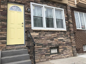 Point Breeze Row