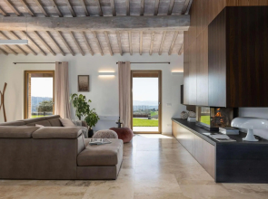 Stunning Contemporary Design Villa Near Volterra Heated Pool and Jacuzzi Fitness Room-villa Design