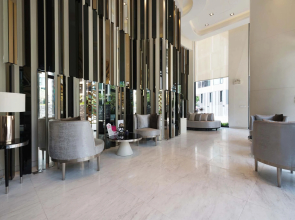 The Base Up Town Condo By Favstay