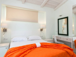 Elpiniki Luxury Apartments