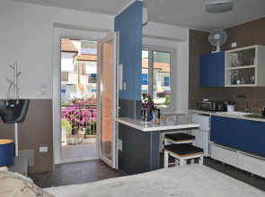 La Bouganville Studio 200 m From the sea