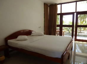 High Park Hotel