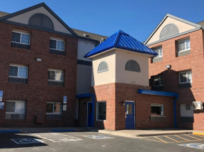 InTown Suites Extended Stay Denver - Havana Street