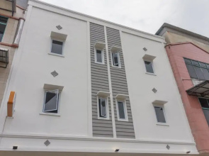 RedDoorz Near Mall SKA Pekanbaru