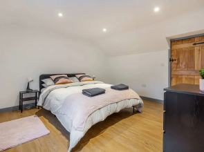 Host Stay Bridge Street Residence