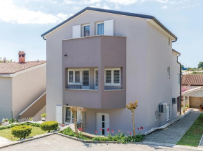 Beautiful Home in Medulin With Wifi and 2 Bedrooms