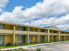 Rodeway Inn Brookville
