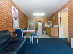Perth Central City Stay Apartment Hotel