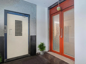 OYO 93527 Hotel 7 Hills Luxury Rooms
