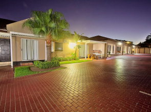 Gecko Inn Guest House