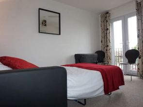 Brook Apartment