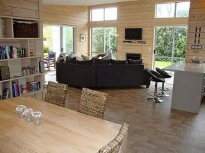 Relax at Cooks - Cooks Beach Holiday Home