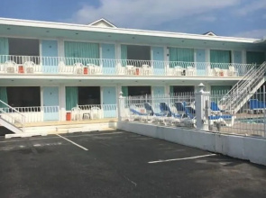 Mango Motel