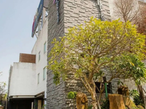 Orient Luxury Villa Motel