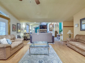 7 Mi to Big Boulder Mtn! Home w/ Pet-friendly Yard