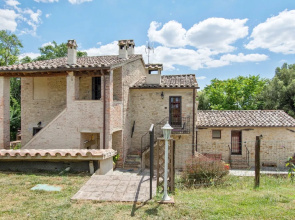 Cosy Apartment in Perugia - Tavernacce with Swimming Pool