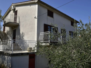 Apartments Maestral