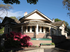Manor House Backpackers