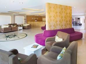 Grand Akca Hotel