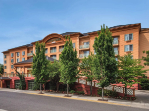Courtyard by Marriott Portland North