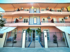Hotel Charlie