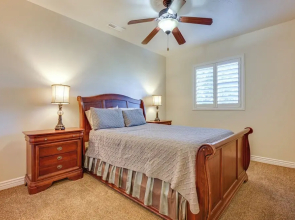 Utah Retreat w/ Heated Pool, Grill & Fire Pit!