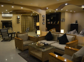 Ata Ali Hotel