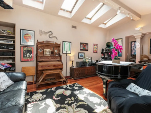 Tranquil Torrance - 1 Mile To Redondo Beach 4 Bedroom Home