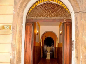 Hotel Capri