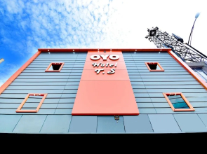OYO 27670 Ts Hotel