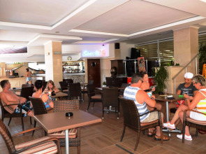 Отель Artemis Princess 