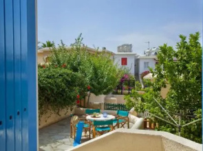 Blue Family Apartment