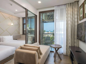 The Proud Karon Beach Phuket Trademark Collection By Wyndham