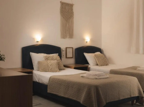 Private Studio Apartment, Unique Location - Sea View