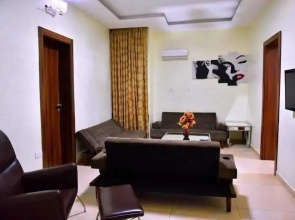 The Hide Serviced Apartments 2