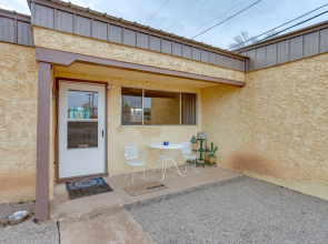 Farmington Family House: 4 Mi to Lake!