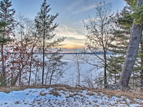 Waterfront Arkdale Retreat: 2 Acres w/ Deck & View