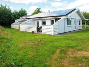 8 Person Holiday Home in Ulfborg