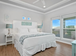 Sunkissed Castle 4 Bedroom Home