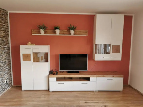 Gemütliche 90 qm Wohnung in Saarburg, zentral gelegen, Garten mit Aussicht, separater Eingang