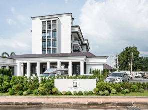 Manhattan Pattaya Hotel